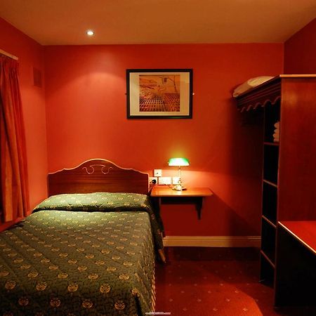 Palmerstown Lodge ダブリン エクステリア 写真
