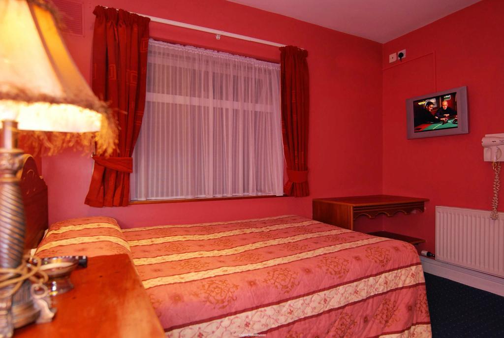 Palmerstown Lodge ダブリン エクステリア 写真